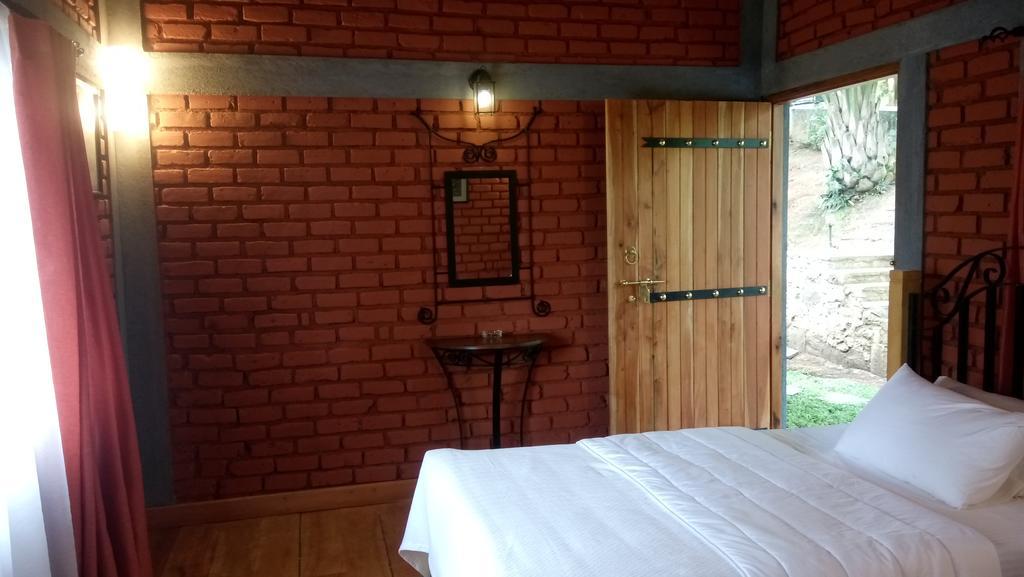 Tea Leaf Retreat Apartment แคนดี้ ภายนอก รูปภาพ