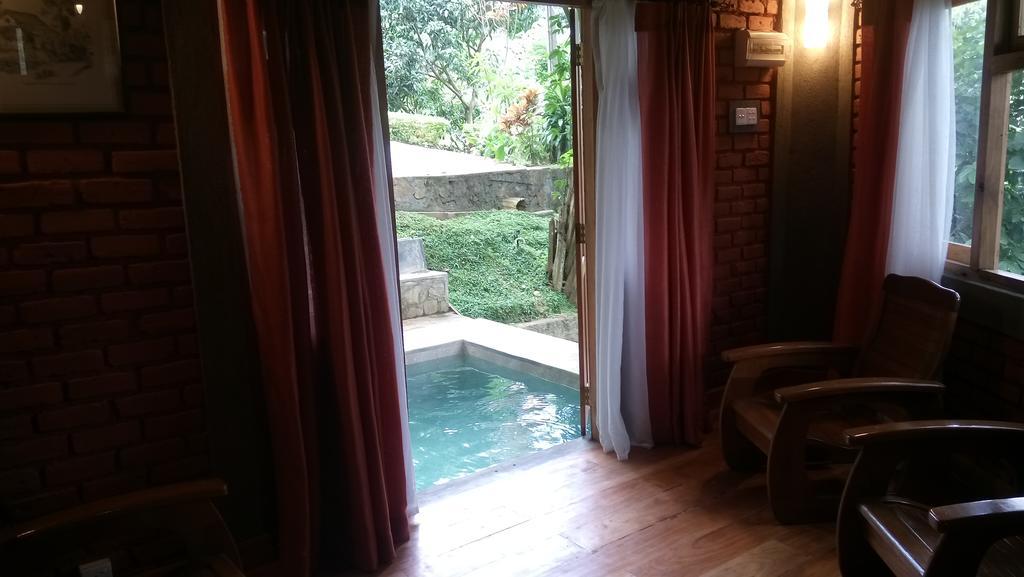 Tea Leaf Retreat Apartment แคนดี้ ภายนอก รูปภาพ