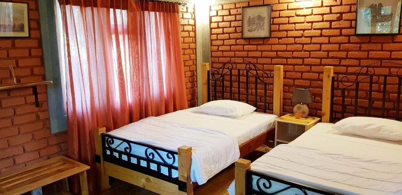 Tea Leaf Retreat Apartment แคนดี้ ภายนอก รูปภาพ