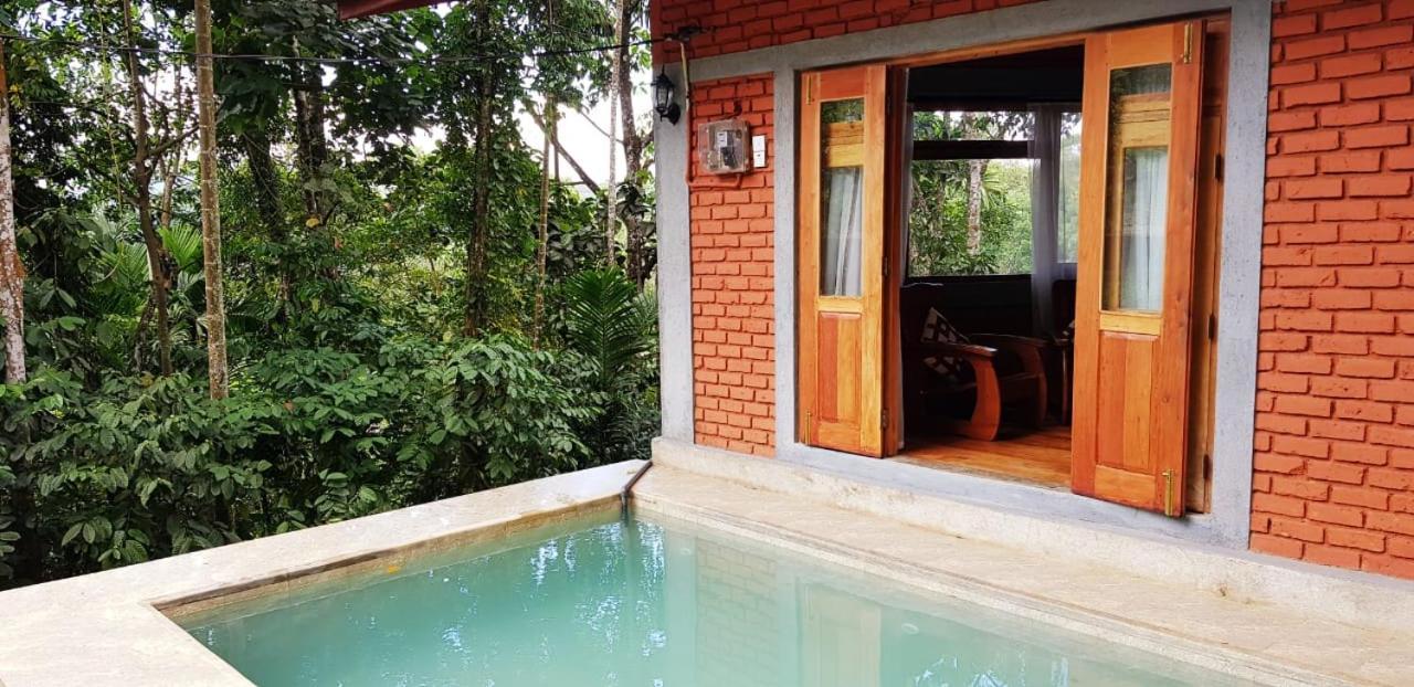 Tea Leaf Retreat Apartment แคนดี้ ภายนอก รูปภาพ